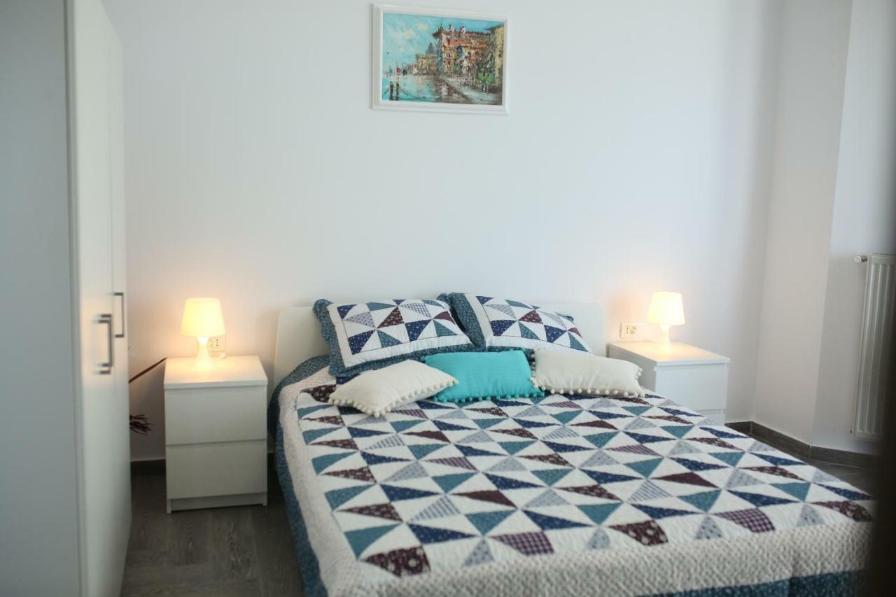 Alexandra Soleil Apartment Năvodari Extérieur photo